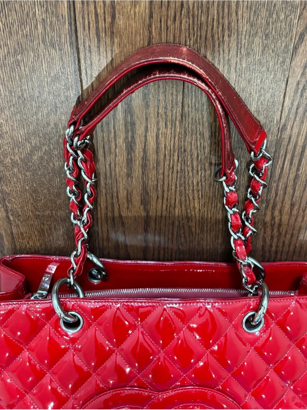 SALE🚨 Authentic Chanel bag - Picture 4 of 10